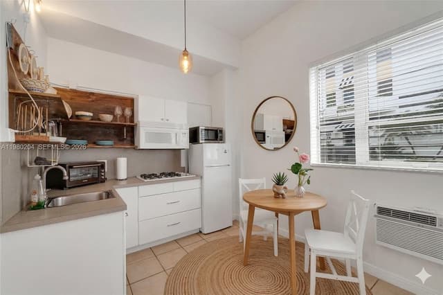 255 W 24th St # 107, Miami Beach FL 33140 - Miami Beach, FL - Photo 3
