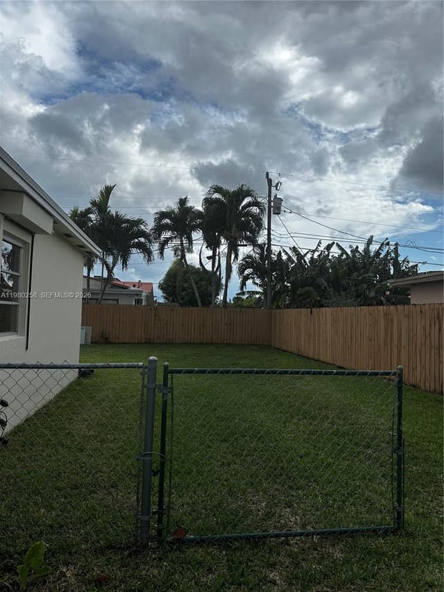 7540 SW 37th St, Miami FL 33155 - Miami, FL - Photo 3
