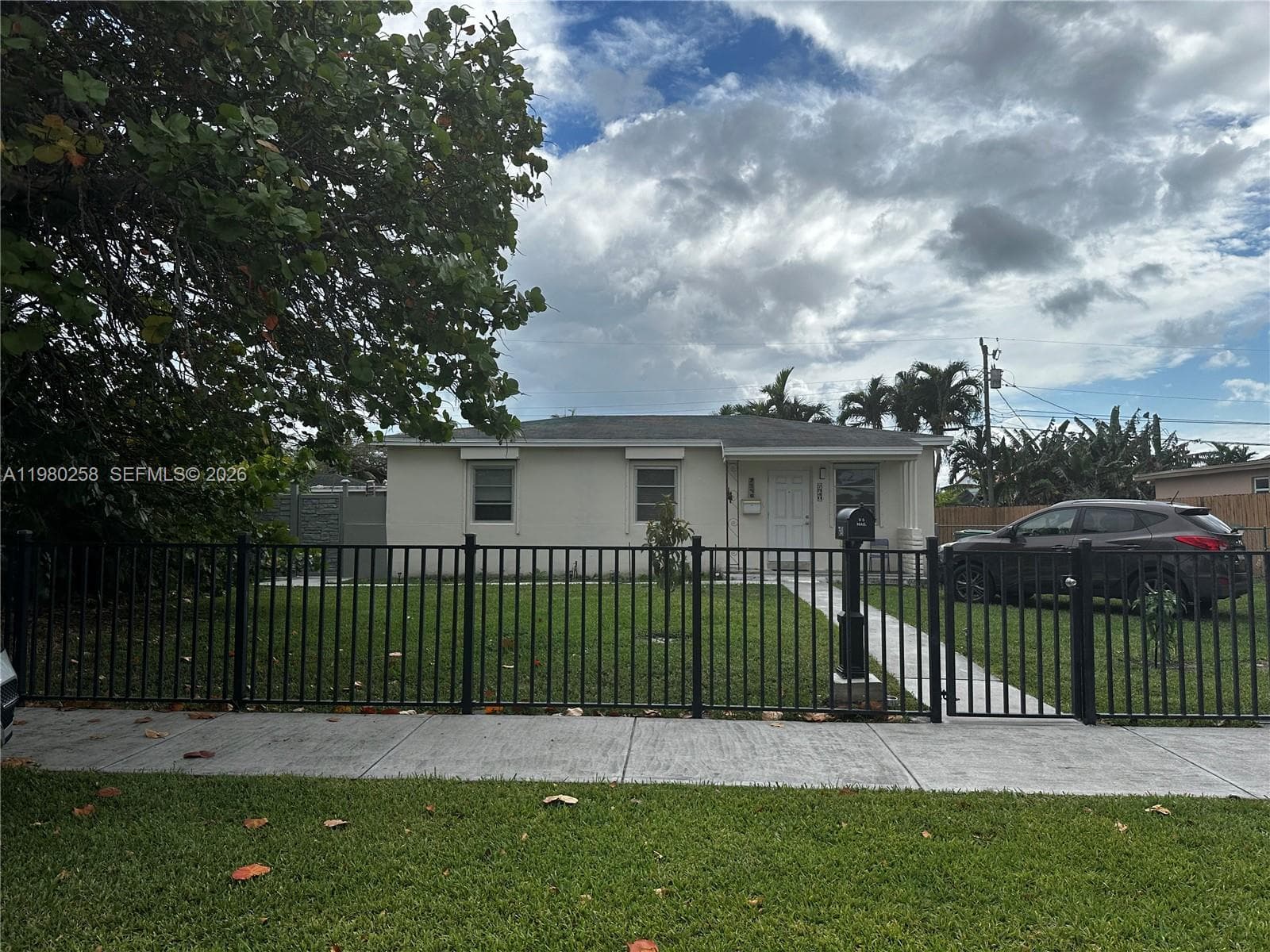7540 SW 37th St, Miami FL 33155 - Miami, FL - Photo 1