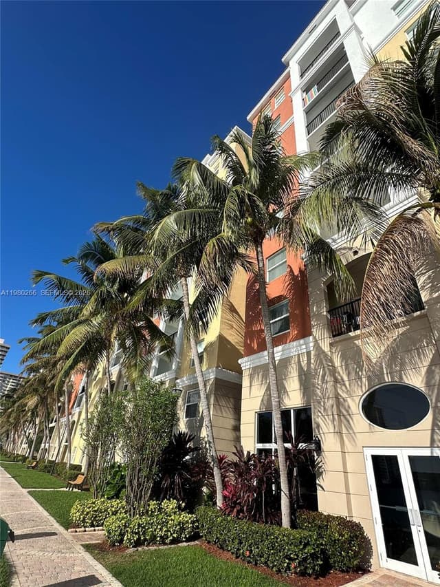 17100 N Bay Rd # 1904, Sunny Isles Beach FL 33160 - Sunny Isles Beach, FL - Photo 3