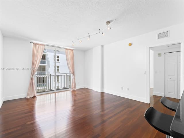 2030 S Douglas Rd # 610, Coral Gables FL 33134 - Coral Gables, FL - Photo 3