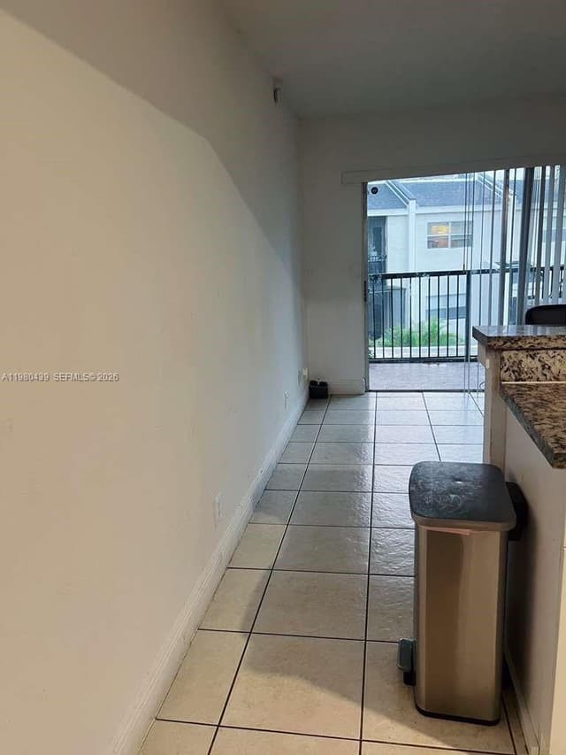 4435 Treehouse Ln # H, Tamarac FL 33319 - Tamarac, FL - Photo 6