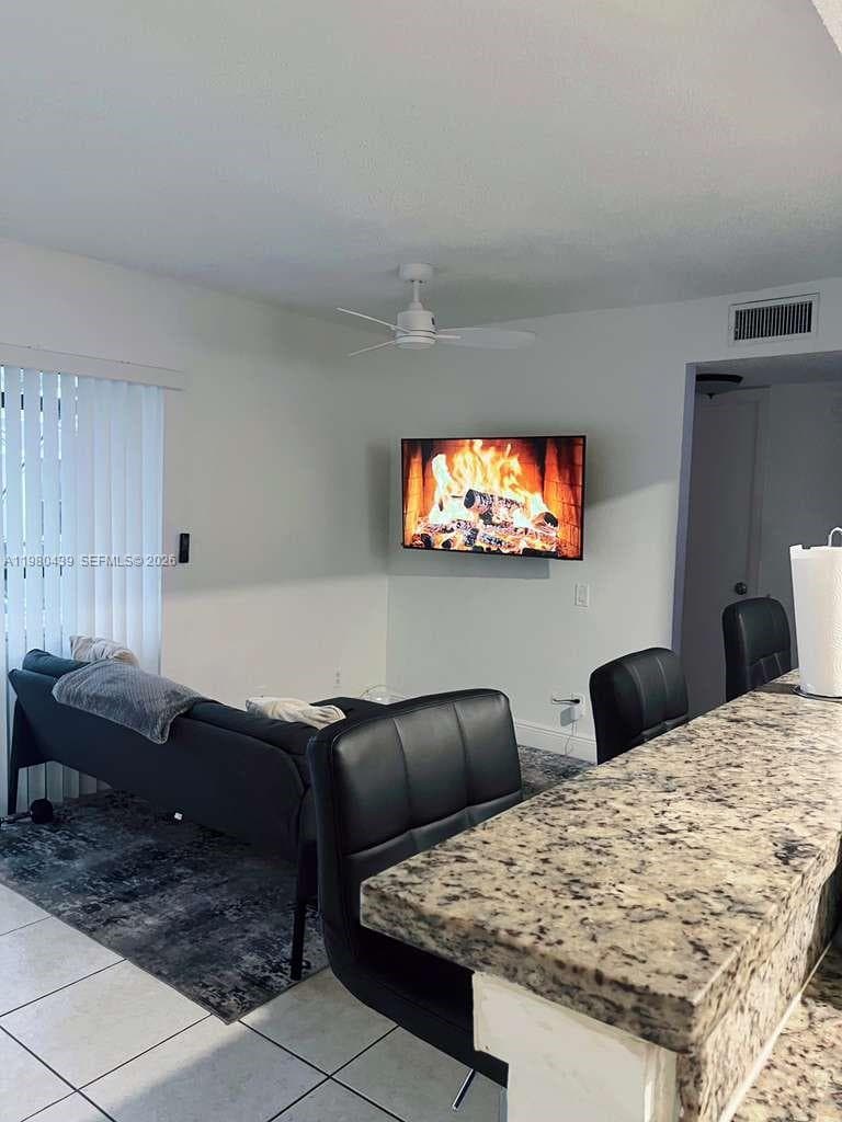 4435 Treehouse Ln # H, Tamarac FL 33319 - Tamarac, FL - Photo 1