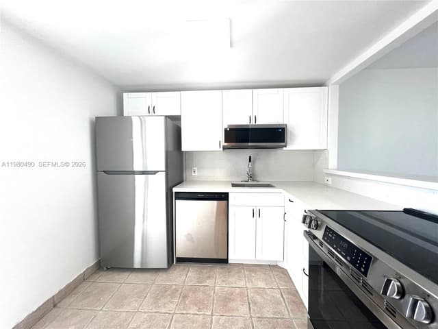 3475 N Country Club Dr # 716, Aventura FL 33180 - Aventura, FL - Photo 3