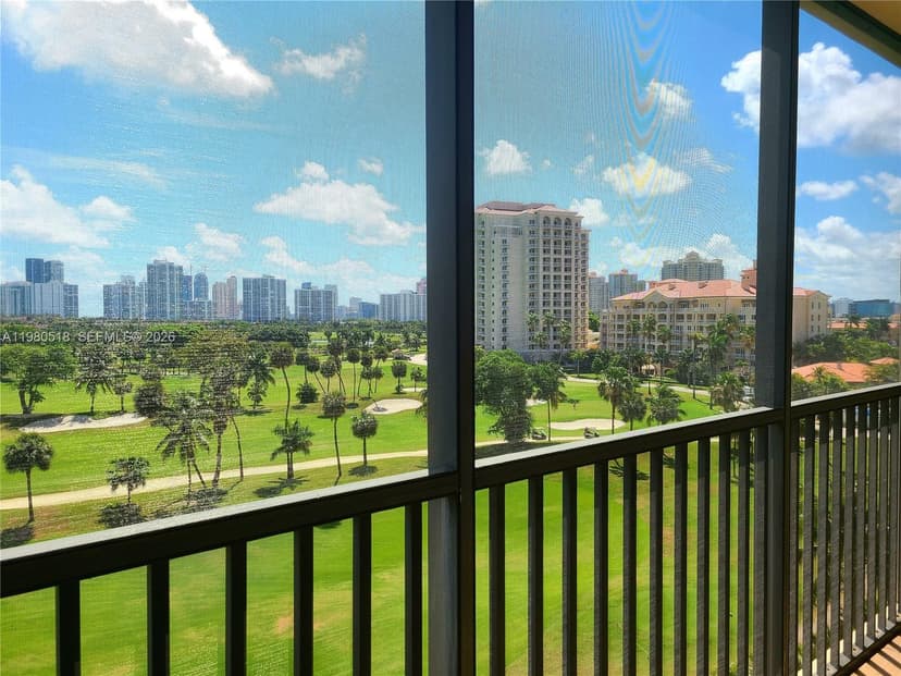 20335 W Country Club Dr # 705, Aventura FL 33180