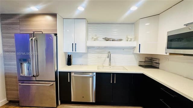 19390 Collins Ave # 424, Sunny Isles Beach FL 33160 - Sunny Isles Beach, FL - Photo 3