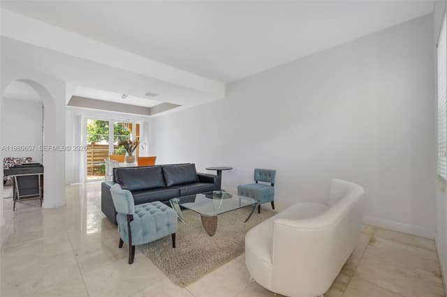 18450 NE 30th place, Aventura FL 33160 - Aventura, FL - Photo 2