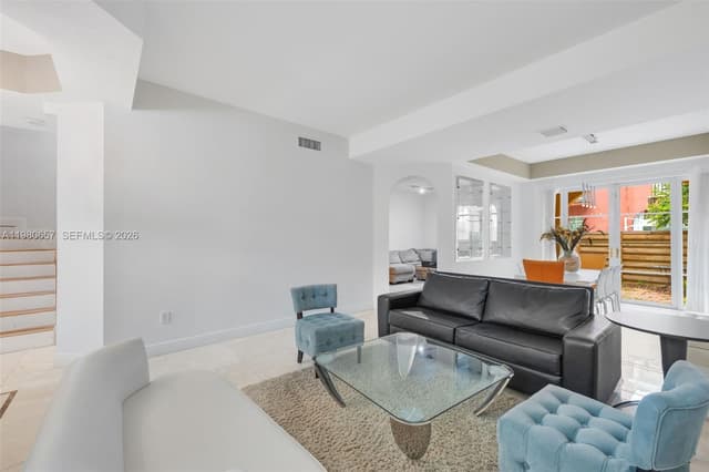 18450 NE 30th place, Aventura FL 33160 - Aventura, FL - Photo 3