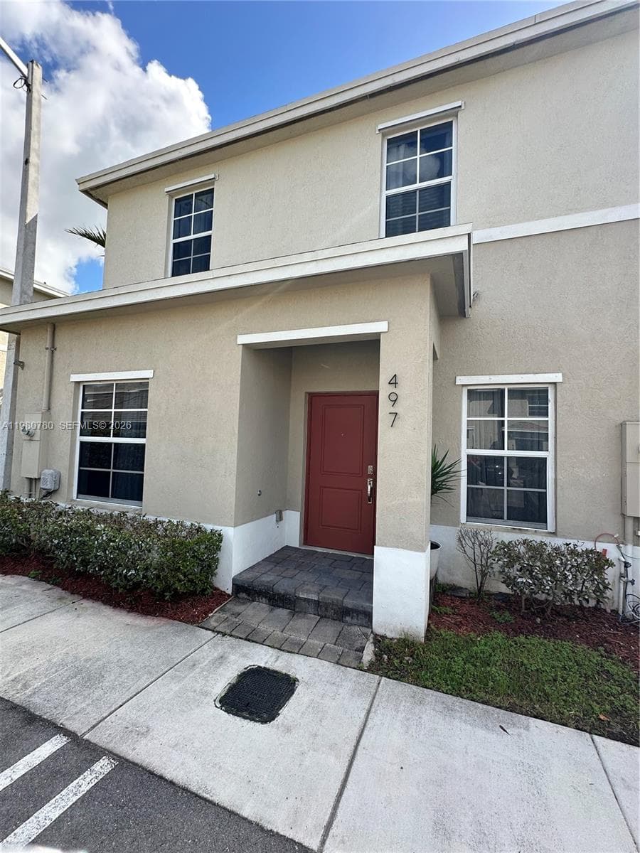 497 NE 4th St, Florida City FL 33034