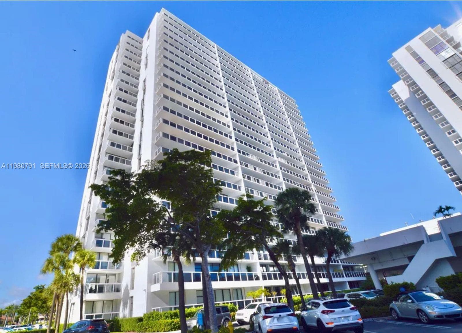 20505 E Country Club Dr # 534, Aventura FL 33180