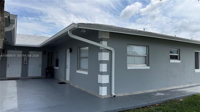 4101 NW 30th Ter, Lauderdale Lakes FL 33309 - Lauderdale Lakes, FL - Photo 4