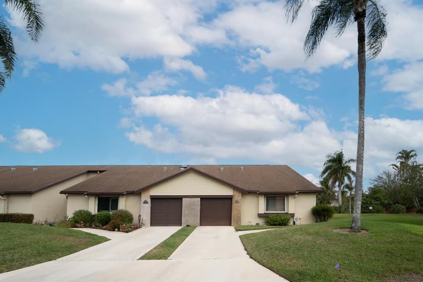 108 Village Walk Drive, Royal Palm Beach FL 33411