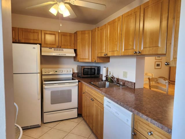 230 NE 26th Avenue # 408, Boynton Beach FL 33435 - Boynton Beach, FL - Photo 6