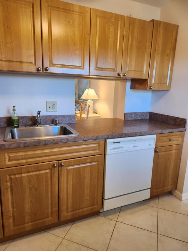 230 NE 26th Avenue # 408, Boynton Beach FL 33435 - Boynton Beach, FL - Photo 5