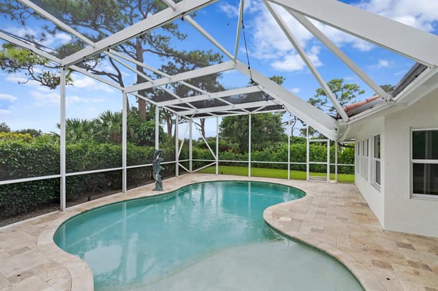 925 Foxpointe Circle, Delray Beach FL 33445 - Delray Beach, FL - Photo 3