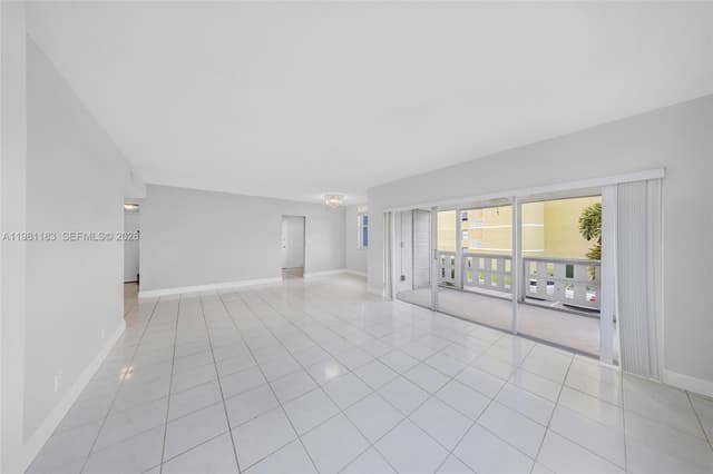 4350 Hillcrest Dr # 200, Hollywood FL 33021 - Hollywood, FL - Photo 3