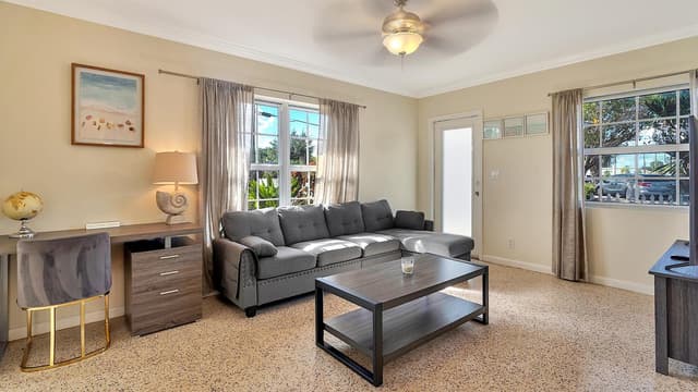 802 N J Street, FL 33460 - Photo 5