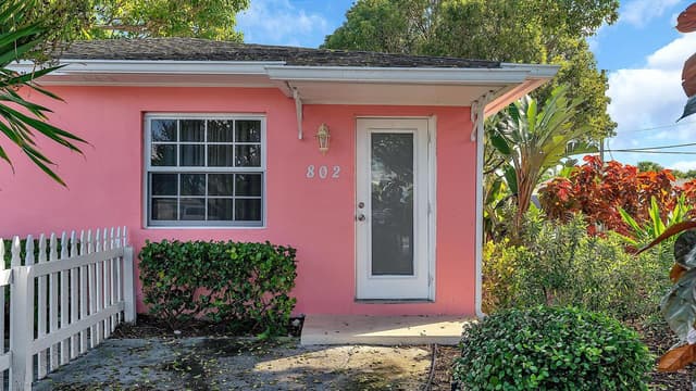 802 N J Street, FL 33460 - Photo 4