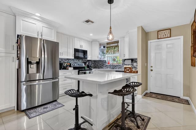 5780 Fernley Drive # W113, West Palm Beach FL 33415 - West Palm Beach, FL - Photo 6