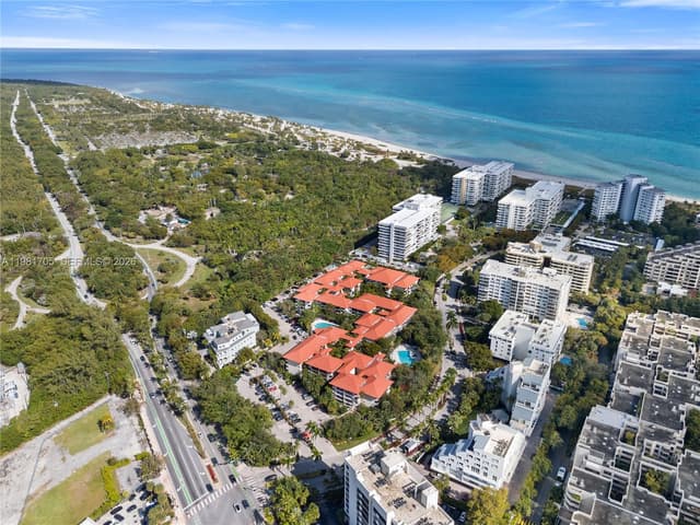 55 Ocean Lane Dr # 1031, Key Biscayne FL 33149 - Key Biscayne, FL - Photo 2