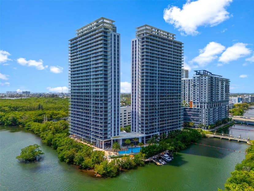 16385 Biscayne Blvd # 3201, North Miami Beach FL 33160