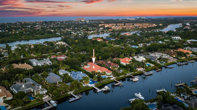 466 Mariner Drive, Jupiter FL 33477 - Jupiter, FL - Photo 2
