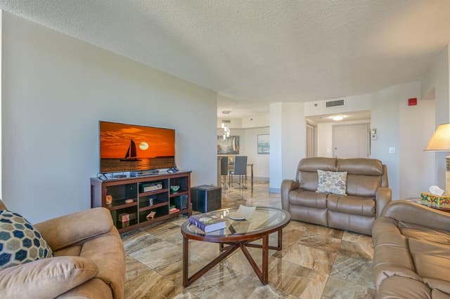 7100 Radice Court # 808, Lauderhill FL 33319 - Lauderhill, FL - Photo 6
