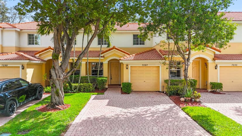 7297 Briella Drive, Boynton Beach FL 33437