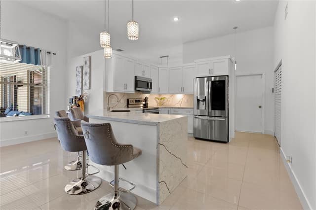 11841 NW 2nd Street, Coral Springs FL 33071 - Coral Springs, FL - Photo 4