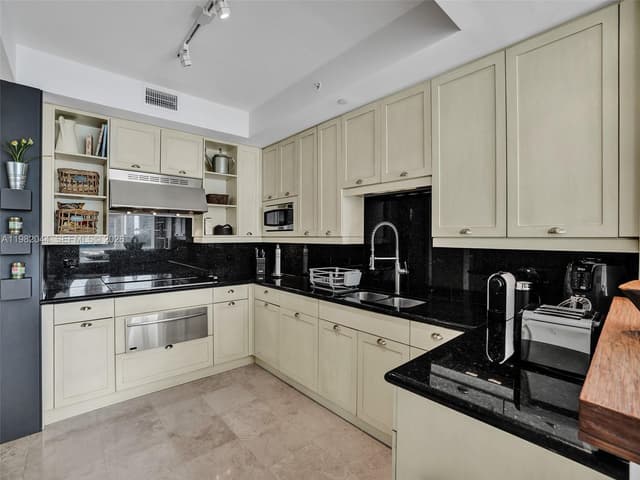 3201 NE 183rd St # 301, Aventura FL 33160 - Aventura, FL - Photo 7