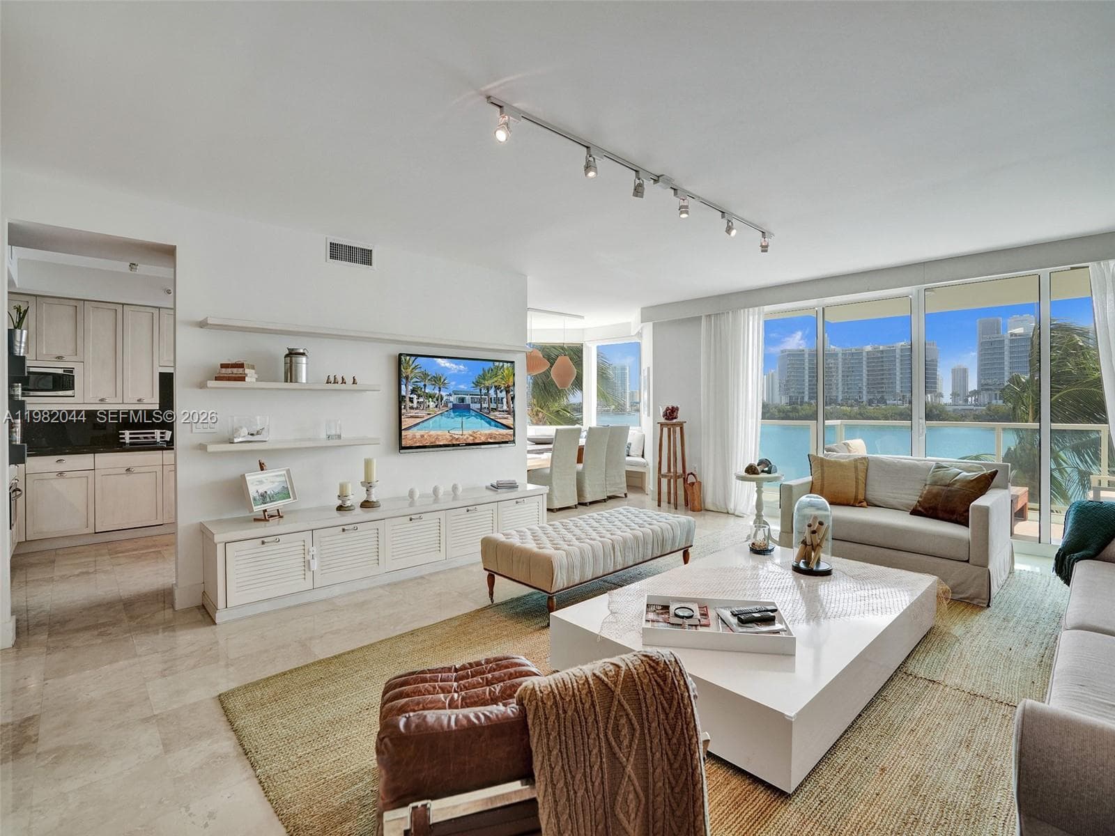 3201 NE 183rd St # 301, Aventura FL 33160