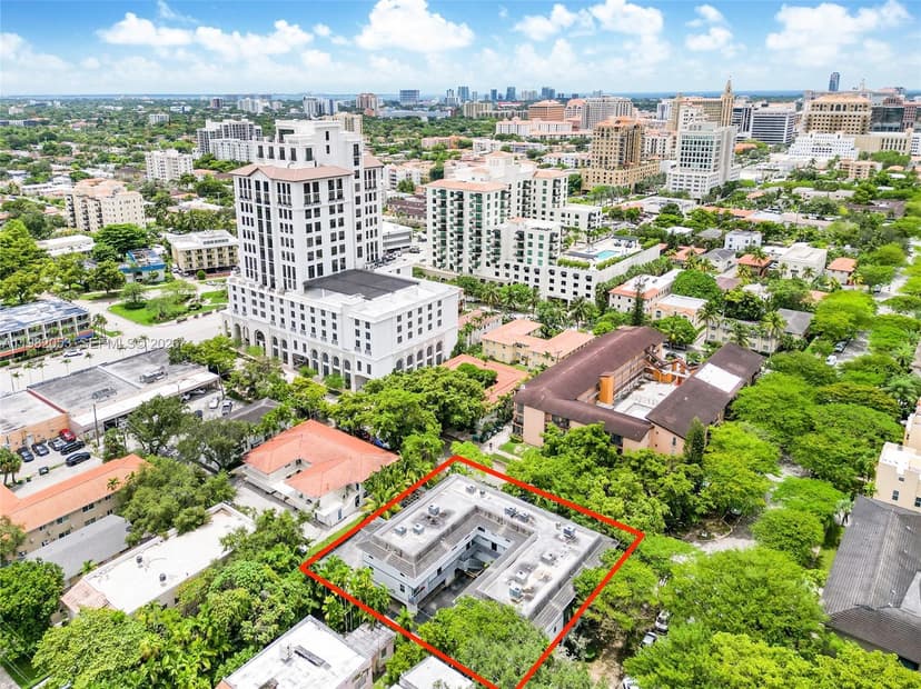 235 Antilla Ave # 7, Coral Gables FL 33134