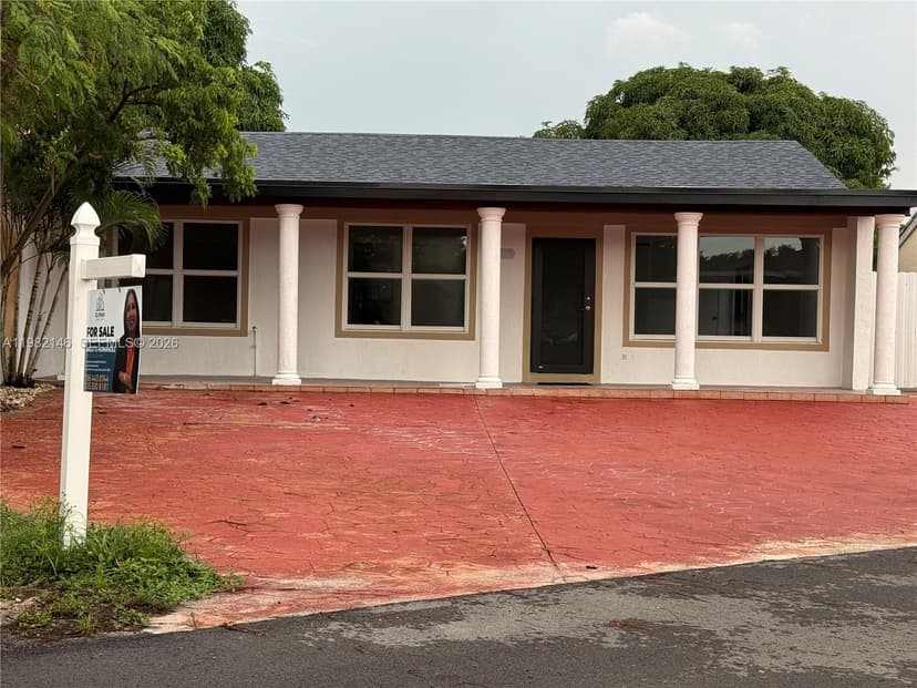 20819 NW 41st Ave Rd, Miami Gardens FL 33055