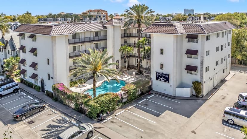 924 SE 2nd Street # 32, Fort Lauderdale FL 33301