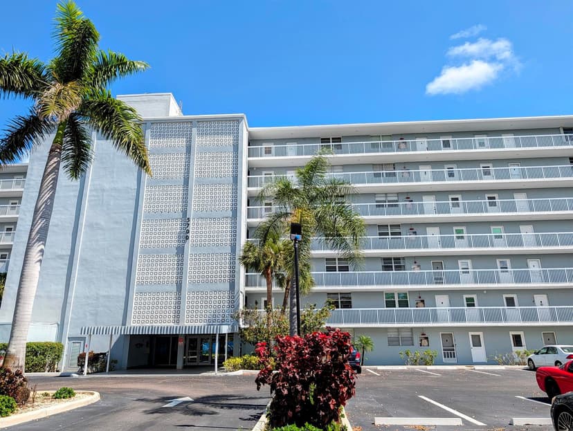 5700 NW 2nd Avenue # 509, Boca Raton FL 33487