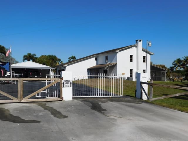 14201 SW 48th Court, Miramar FL 33027 - Miramar, FL - Photo 2