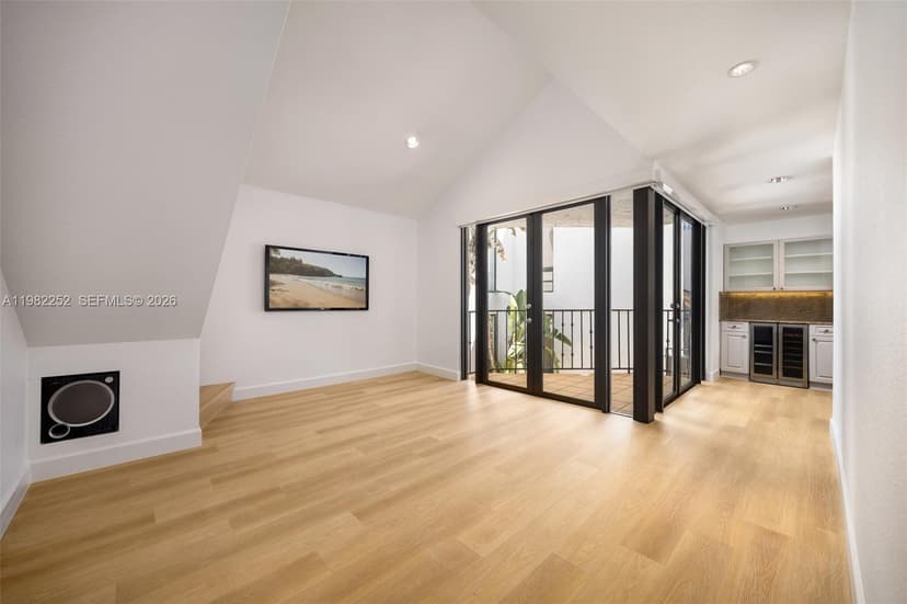 3114 Bird Ave # 3114, Miami FL 33133