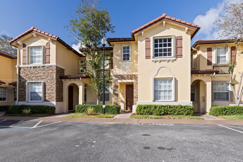 3335 NE 13th Cir Dr # 27, Homestead FL 33033