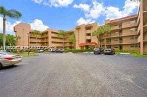 9501 Seagrape Dr # 101, Davie FL 33324
