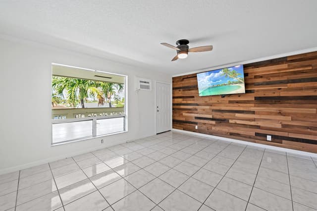 1780 SE 4th Street, Pompano Beach FL 33060 - Pompano Beach, FL - Photo 4