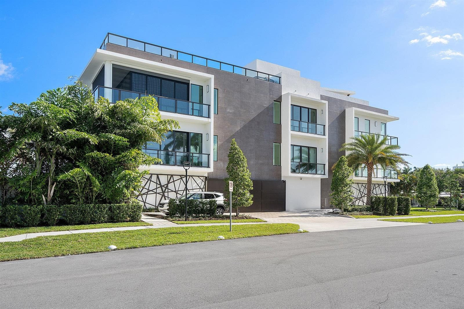 344 Venetian Drive # 101, Delray Beach FL 33483