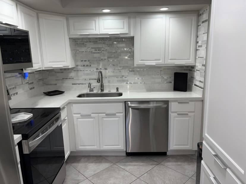 7233 Ashmont Circle # 107, Tamarac FL 33321