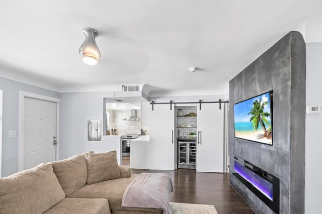 535 Hendricks Isle # 302, Fort Lauderdale FL 33301 - Fort Lauderdale, FL - Photo 3