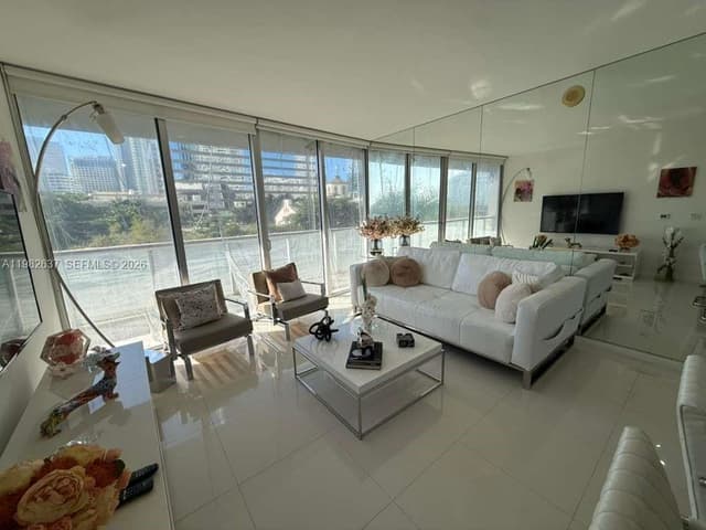 495 Brickell Ave # 511, Miami FL 33131 - Miami, FL - Photo 3