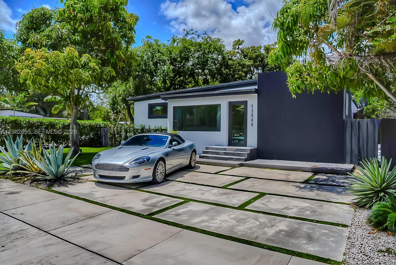 13900 NE 16th Ct, North Miami FL 33181