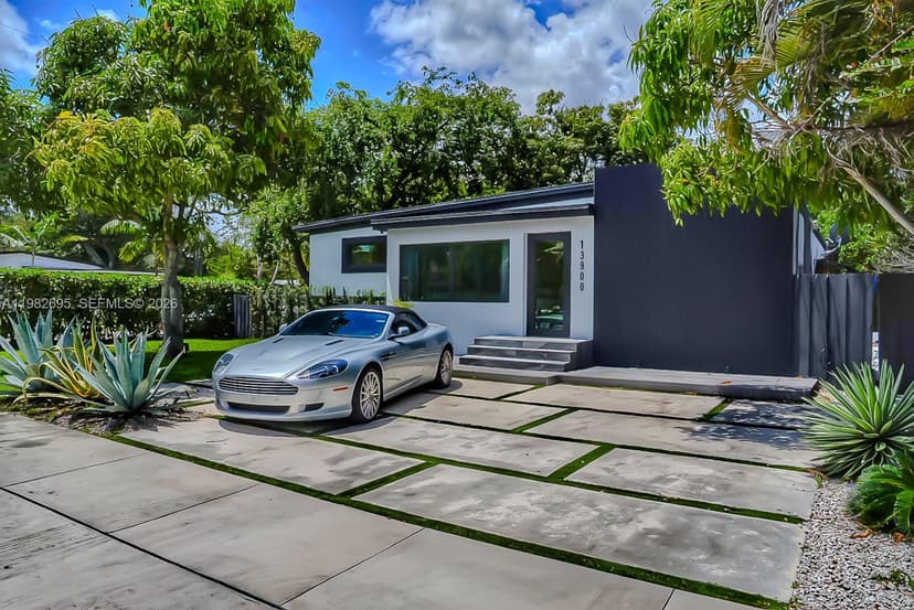 13900 NE 16th Ct, North Miami FL 33181