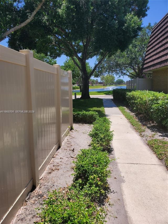 7419 74th Way # 7419, West Palm Beach FL 33407 - West Palm Beach, FL - Photo 6