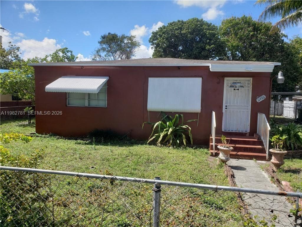 11970 NW 10th Ave, North Miami FL 33168