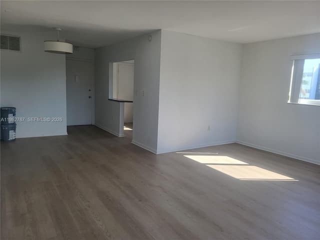 1020 94th St # 503, Bay Harbor Islands FL 33154 - Bay Harbor Islands, FL - Photo 2
