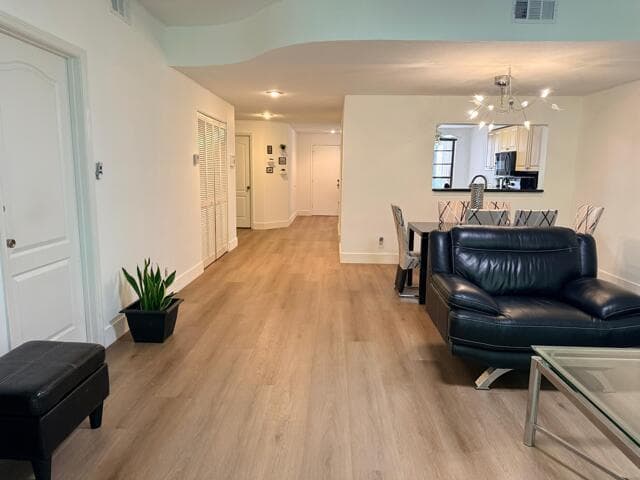 8659 Vía Reale # 1, Boca Raton FL 33496